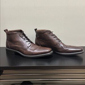 ECCO mens Minneapolis Boot Chukka Boot